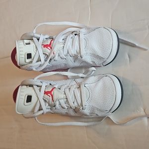 Jordan 6 Retro